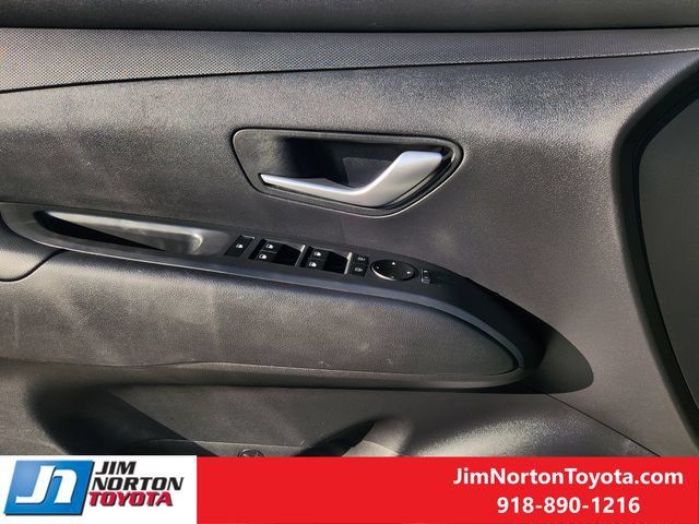 Used 2025 Hyundai Santa Cruz SEL FWD image 23