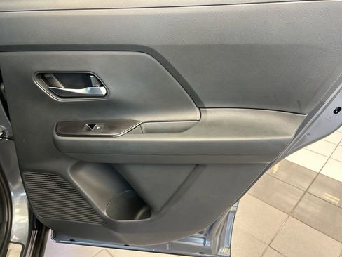 New 2026 Nissan Kicks SR w/ Illumination Package image 38