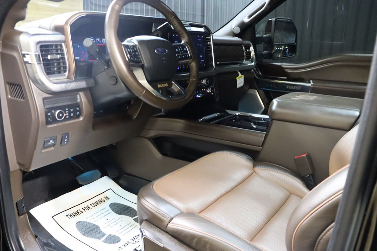 Used 2025 Ford F250 King Ranch w/ FX4 Off-Road Package AWD/4WD image 55