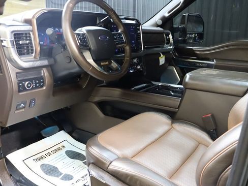 Used 2025 Ford F250 King Ranch w/ FX4 Off-Road Package AWD/4WD image 55