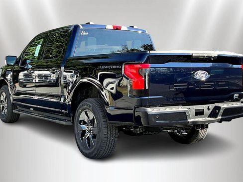 New 2025 Ford F150 Lightning Flash image 3