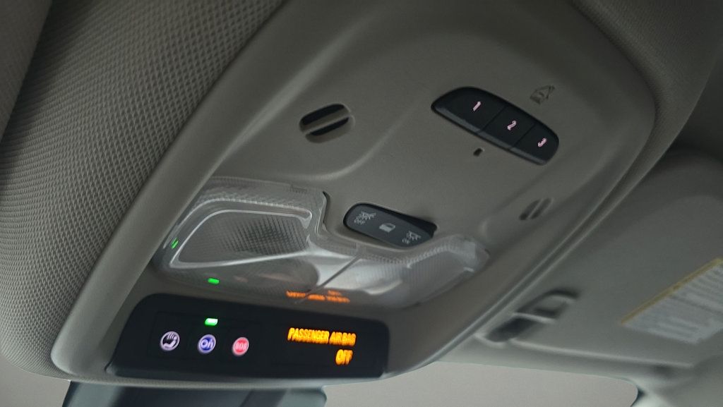 Used 2024 Buick Encore GX Avenir w/ Avenir Convenience Package FWD image 15