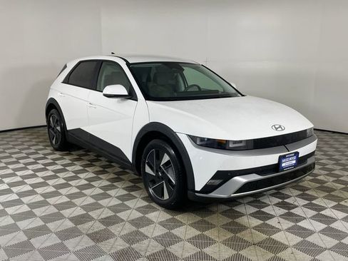 New 2026 Hyundai Ioniq 5 SEL image 23