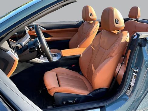 Used 2026 BMW M440i Convertible RWD image 8