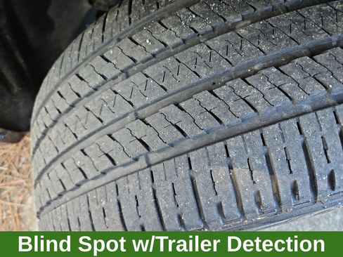 Used 2024 Dodge Durango GT AWD/4WD image 40