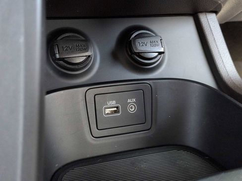 Used 2018 Hyundai Santa Fe Sport w/ 2.4L Value Package 02 image 31