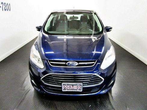 Used 2017 Ford C-MAX SE image 2