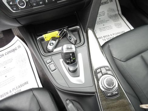 Used 2013 BMW 328i Sedan RWD image 17