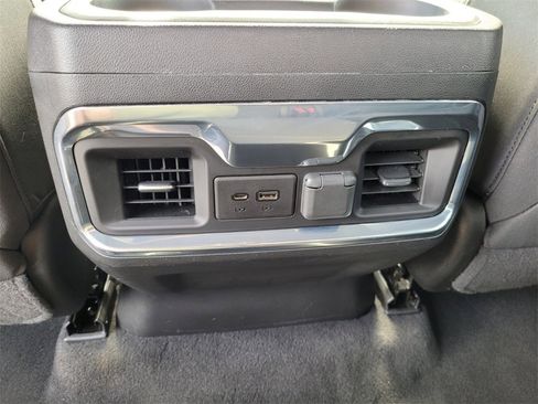 Used 2021 GMC Sierra 1500 Elevation image 16