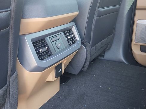 New 2025 Ford F350 Lariat w/ Black Appearance Package image 22