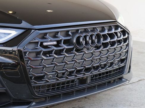 Used 2022 Audi A8 L 3.0T image 12