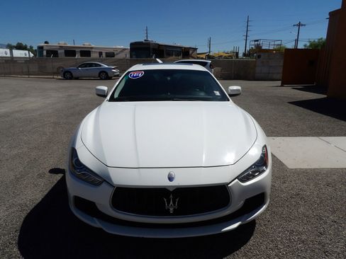 Used 2016 Maserati Ghibli Sedan 4D image 3