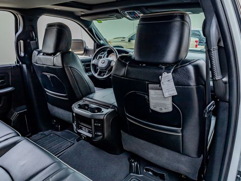 Used 2022 RAM 2500 Limited image 31