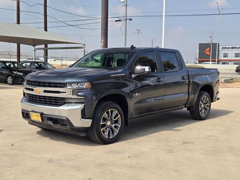 Used 2019 Chevrolet Silverado 1500 LT w/ Texas Edition image 7