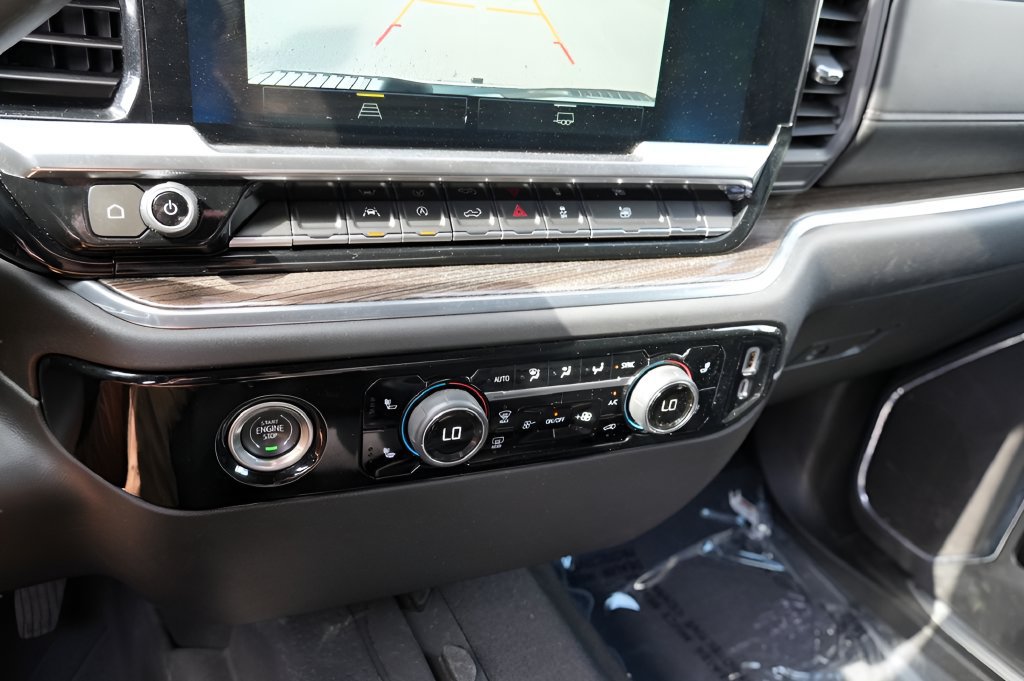 Used 2024 Chevrolet Silverado 1500 RST AWD/4WD image 29