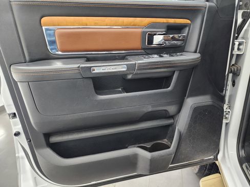 Used 2017 RAM 2500 Longhorn w/ Convenience Group image 38