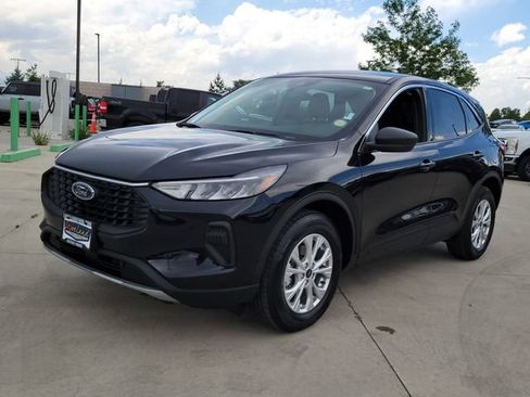 Certified 2024 Ford Escape Active AWD/4WD image 7