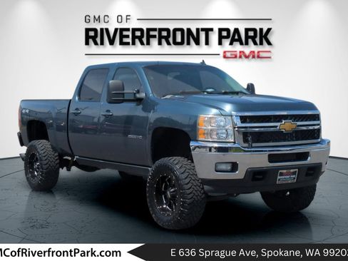 Used 2011 Chevrolet Silverado 2500 LTZ w/ LTZ Plus Package AWD/4WD image 1