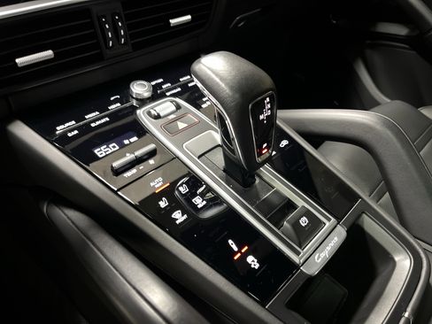 Used 2023 Porsche Cayenne GTS image 26