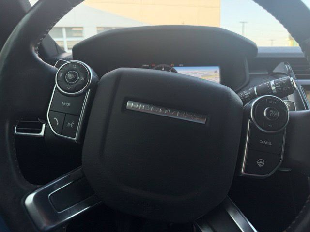 Used 2018 Land Rover Discovery HSE AWD/4WD image 9
