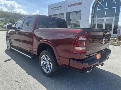 Used 2020 RAM 1500 Laramie w/ Sport Appearance Package AWD/4WD image 11