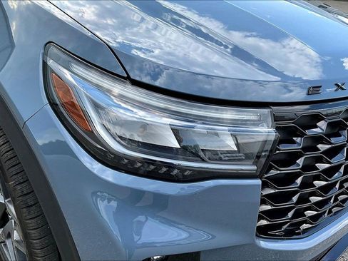 Used 2025 Ford Explorer ST AWD/4WD image 34