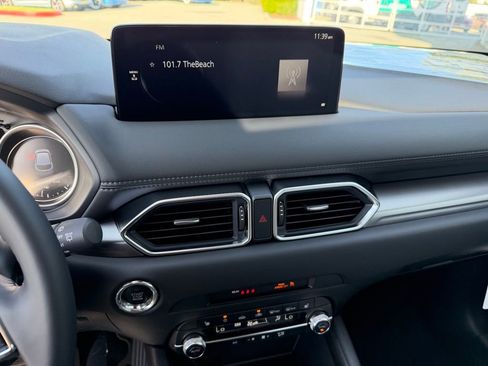 New 2025 MAZDA CX-5 AWD 2.5 S w/ Preferred Package image 21