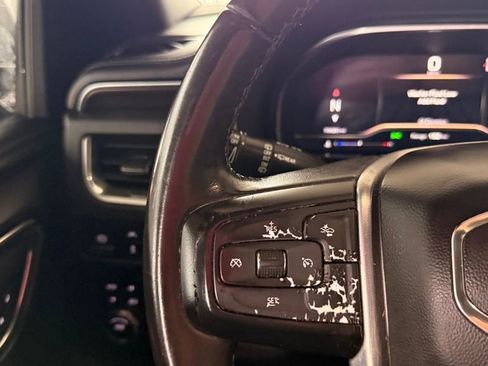 Used 2022 GMC Yukon SLE w/ Gmc Pro Safety Plus Package AWD/4WD image 21