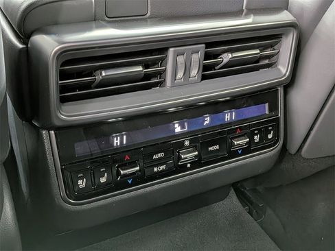 New 2025 Lexus LX 600 4WD w/ Premium Package image 36