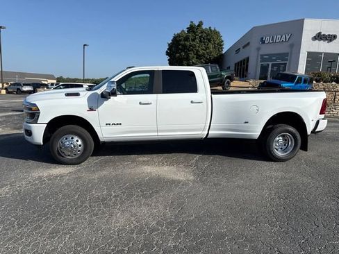 New 2026 RAM 3500 Laramie AWD/4WD image 2