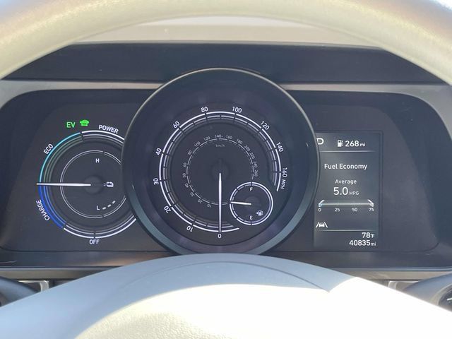 Used 2022 Hyundai Elantra Blue FWD image 19