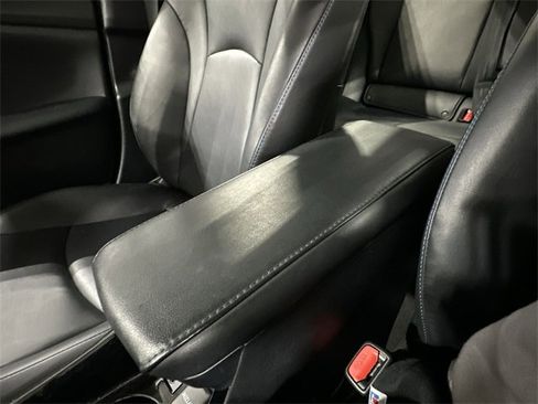 Used 2019 Toyota Prius Limited image 27