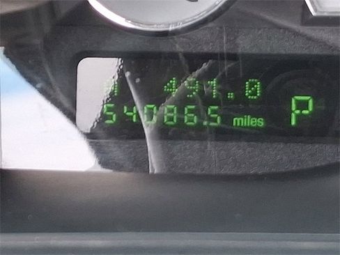 Used 2005 Ford Thunderbird image 23