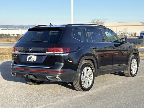 Used 2023 Volkswagen Atlas SE AWD/4WD image 24