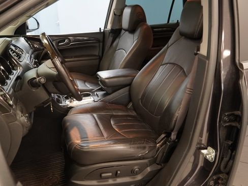 Used 2015 Buick Enclave Leather w/ Trailering Package FWD image 3