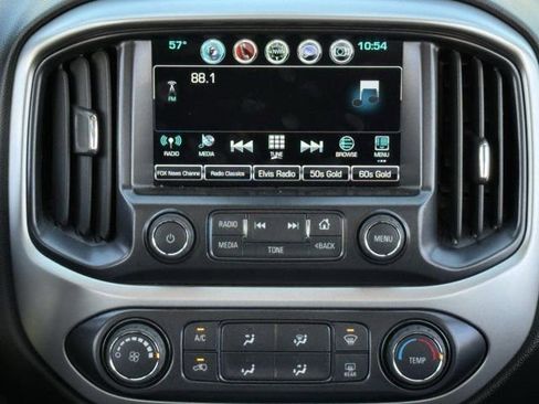 Used 2018 Chevrolet Colorado LT w/ LT Convenience Package image 14