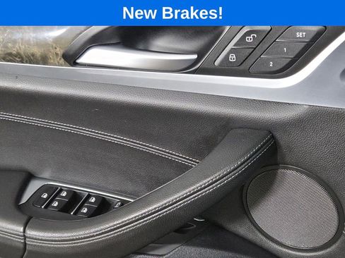 Used 2018 BMW X3 M40i image 24