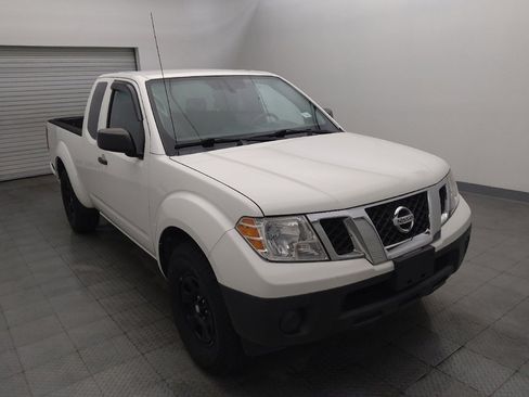 Used 2021 Nissan Frontier S RWD image 13