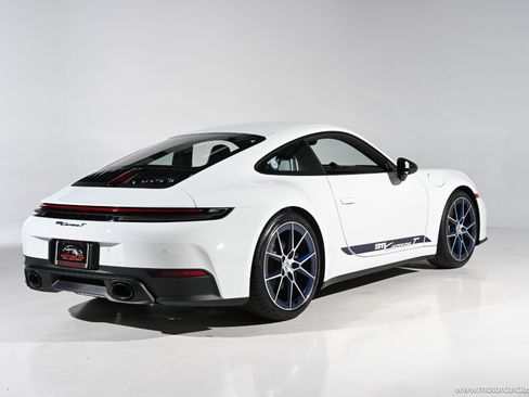 Used 2026 Porsche 911 Carrera T image 6