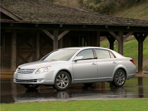 Used 2007 Toyota Avalon Limited FWD image 1