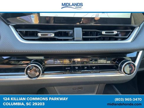 Used 2026 Chevrolet Equinox LT FWD image 26
