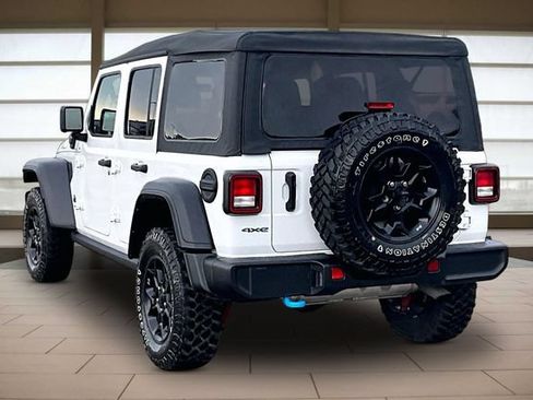Used 2023 Jeep Wrangler Unlimited w/ 8.4" Radio Group AWD/4WD image 13