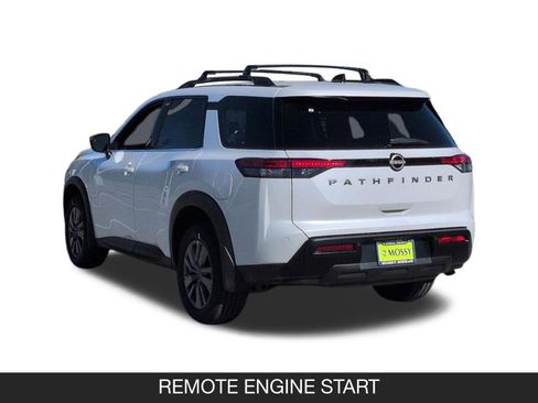 New 2026 Nissan Pathfinder SV image 7