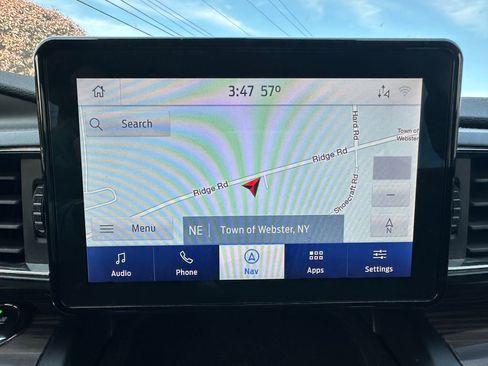 Used 2020 Ford Explorer Limited w/ Class III Trailer Tow Package AWD/4WD image 4