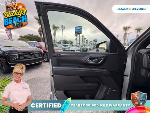Used 2024 Chevrolet Suburban LT AWD/4WD image 29