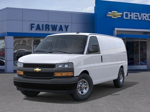 New 2026 Chevrolet Express 2500 w/ Driver Convenience Package RWD image 6