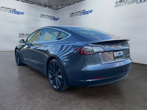 Used 2020 Tesla Model 3 Performance image 7