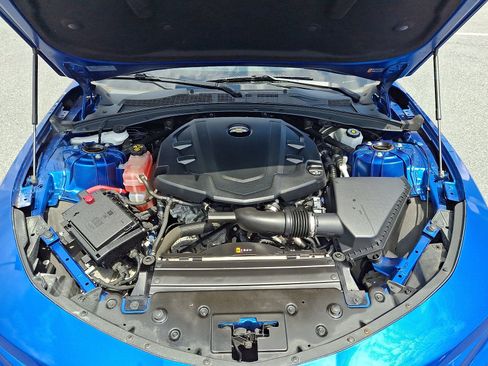 Used 2017 Chevrolet Camaro LT RWD image 29