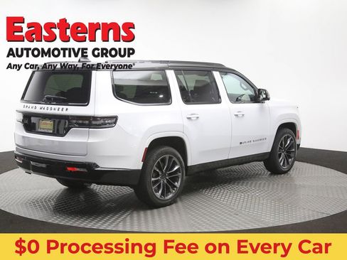 Used 2025 Jeep Grand Wagoneer Series III w/ Rear Seat Video Group 1 AWD/4WD image 47