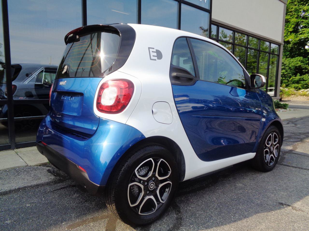 Used 2017 smart fortwo electric drive RWD image 5